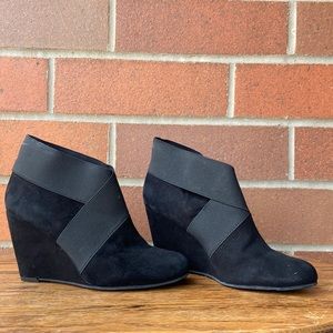 BCBGeneration Wedge Boots size 6